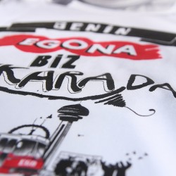 T-Senin Egona Otobüs Diye Bineriz! T-Senin Egona Otobüs Diye Bineriz!