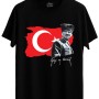 Bayrağın Gölgesinde